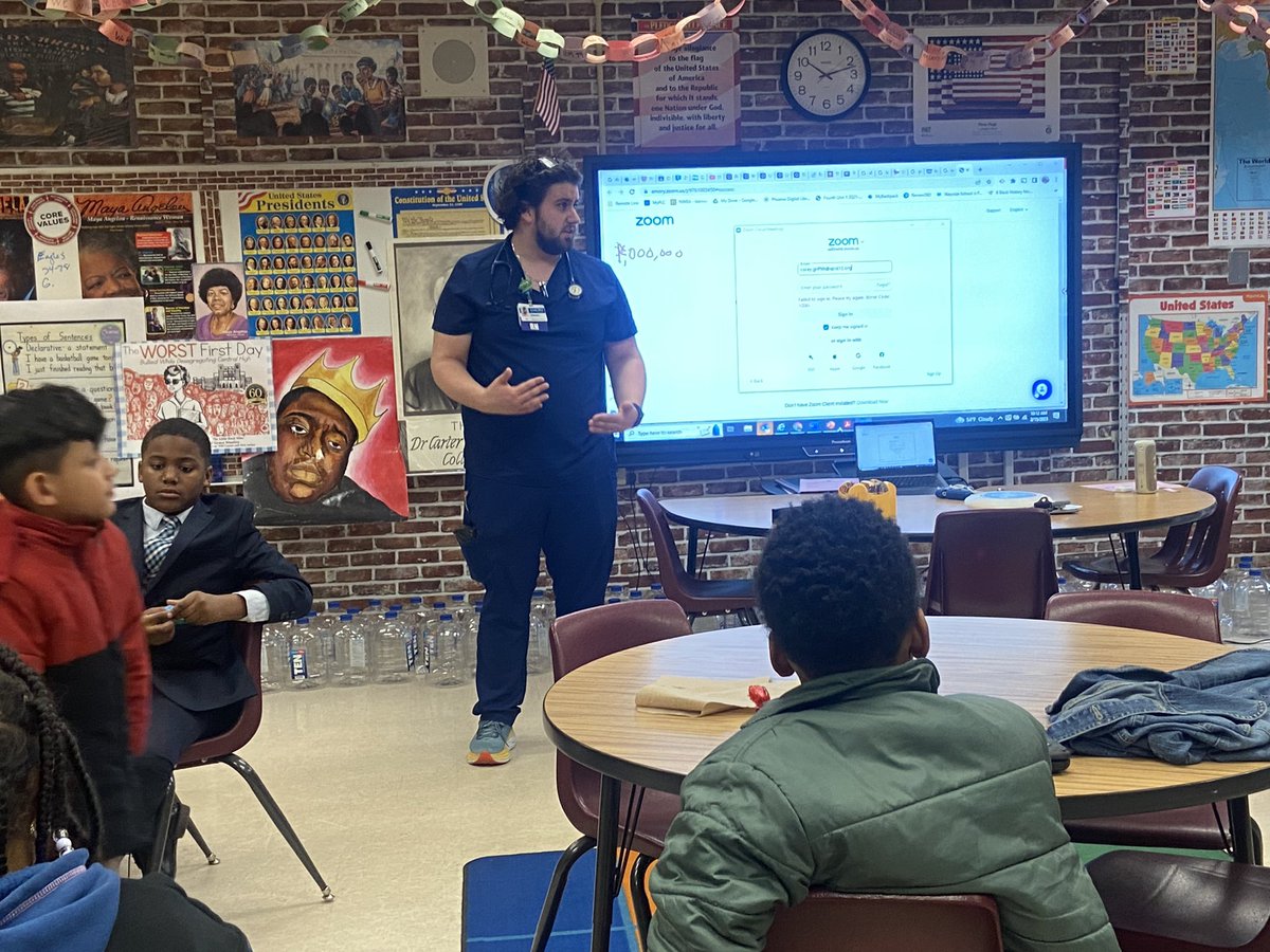 kelsedwards1016's tweet photo. Some highlights from Career Day! π Our scholars had a great time! #CCMW @apsupdate @AP_Ayers_PES @principaltford @APSPerkerson https://t.co/ZTucEQn1mt