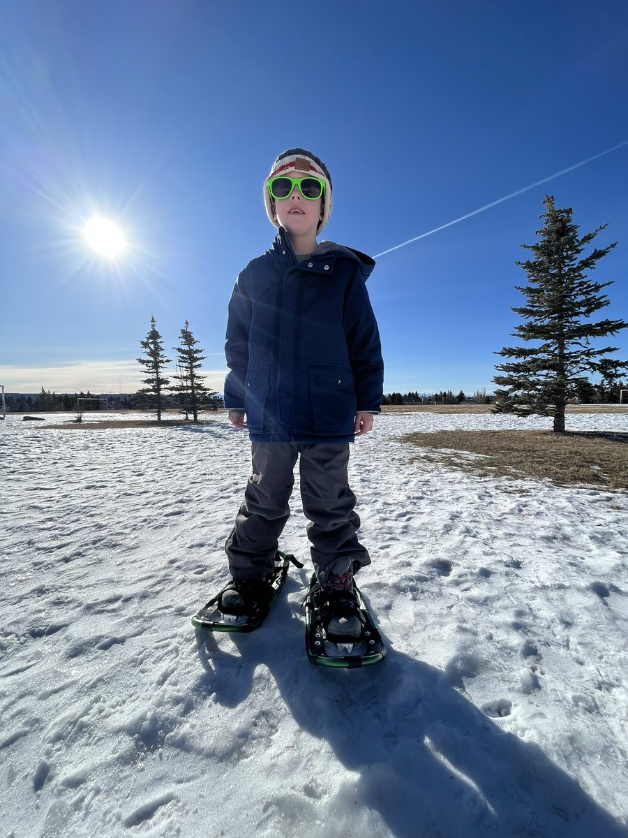 SASCBE's tweet image. Winter Activity Day at Scenic Acres School☃️🏂❄️ Get outside and play! @EverActiveAB @yyCBEdu