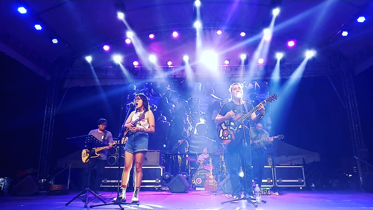 We appreciate the love UPLB February Fair 2023! ❤️❤️❤️

Sana natulungan namin kayo na patuloy na umibig!

Panata on Spotify 👇👇👇

open.spotify.com/track/7H12nhSE…

#Pordalab
#MusikangPilipino
#MusikaPubliko
#SQOEGuitarsPhilippines
#IndioFilipinoClothing