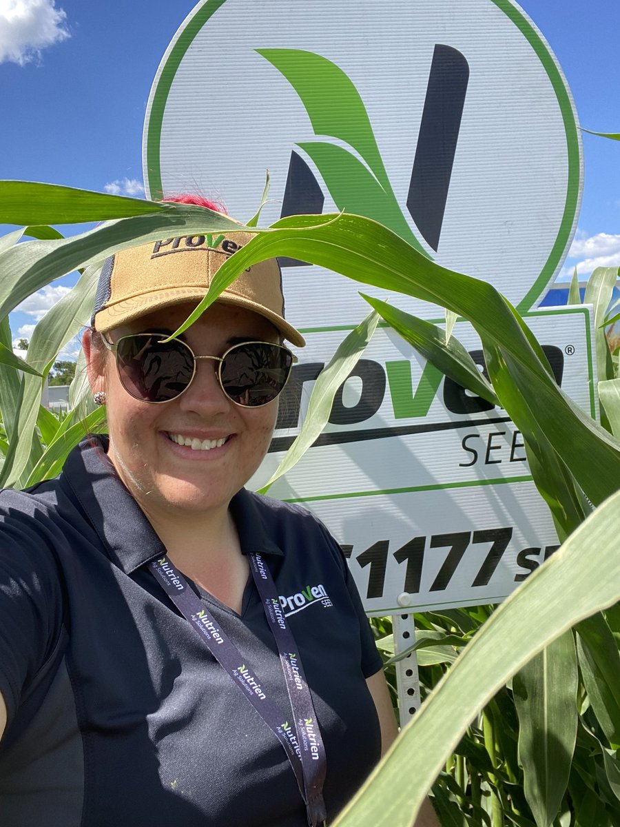 Shelby_LaRose01's tweet photo. No other industry I would want to be a part of. Happy #cdnagday! https://t.co/sjBcCxF5mh