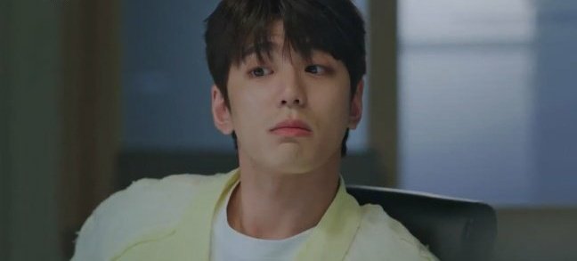 Objetivo: Estudar/trabalhar e não aumentar a lista de doramas!!!
Obstáculo: O #KIMMINKYU fazendo beicinho no novo drama dele