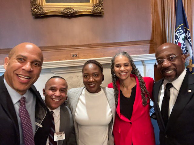 JNelsonLDF's tweet image. Celebrating #BlackHistoryMonth at the U.S. Senate by laying out key priorities for the 118th Congress with civil rights colleagues ⁦@mayawiley⁩ &amp;amp; ⁦@rashadrobinson⁩ following powerful remarks by ⁦@SenBooker⁩ &amp;amp; ⁦@ReverendWarnock⁩. #TruthtoPower #VotesMatter