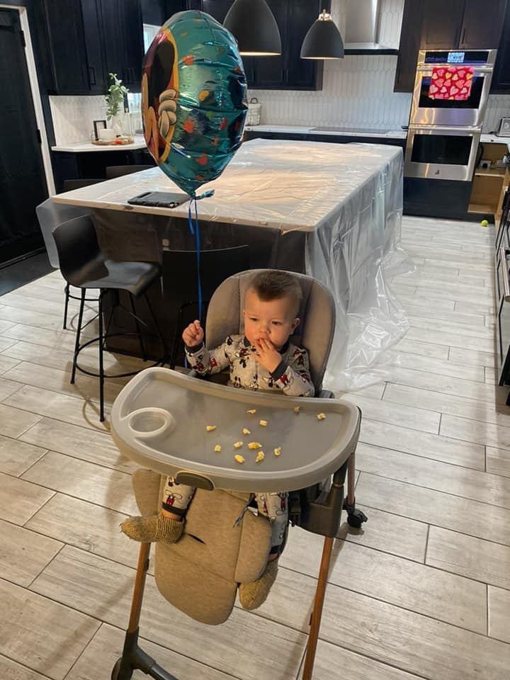 kellsbean's tweet image. Only thing I care about right now is Cole and his balloon 🎈