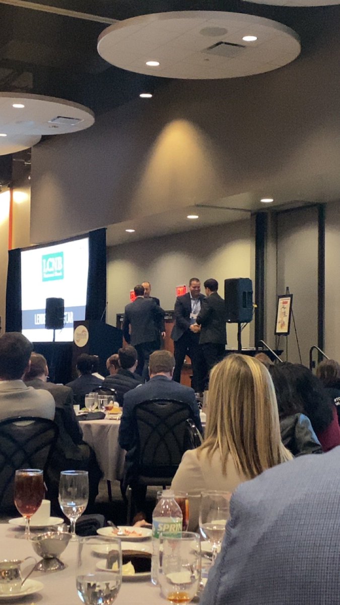 Congratulations to LCNB for receiving the Lender of The Year Award & to @MadTreeBrewing for winning the David K Main Lending Project of the Year Award. They are helping increase capital and startup innovation in our region through their dedicated partnership with @AlloyDevCo.