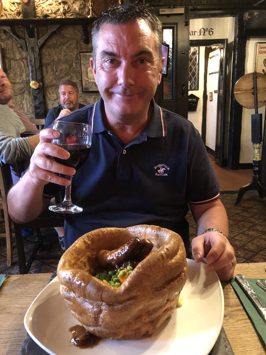 debswalsh's tweet photo. @VirtualAstro @BlackBoyInn Husband had the giant Yorkshire! We stayed there too! Lovely spot https://t.co/wN9SIxwTTv