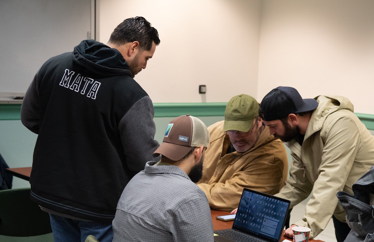 USMS_PSWRFTF's tweet image. Yesterday, the U.S. Marshal for @USMSSanFran announced the results of the 30-day initiative, Operation North Star II. The #PSWRFTF and @oaklandpoliceca arrested 53 #fugitives with violent felony warrants, 21 related to #homicide. All subjects were apprehended safely. #teamwork