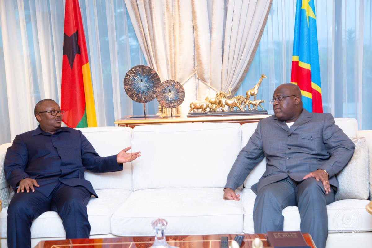 #RDC 15.02.2023|#MontNgaliema
Le Chef de l’État, Félix Antoine Tshisekedi s’est entretenu, cet après-midi, dans sa résidence de Mont-Ngaliema, avec Son Homologue Bissau Guinéen, Umaro Sissoco Embalo, Président en exercice de la CEDEAO.