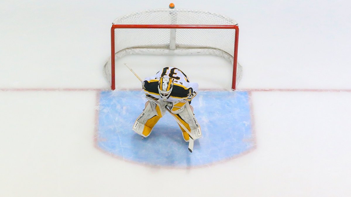 Blake Pietila has been named a Mike Richter Award Semifinalist for the third straight season. #mtuhky #FollowTheHuskies

📝  michigantechhuskies.com/sports/mice/20…