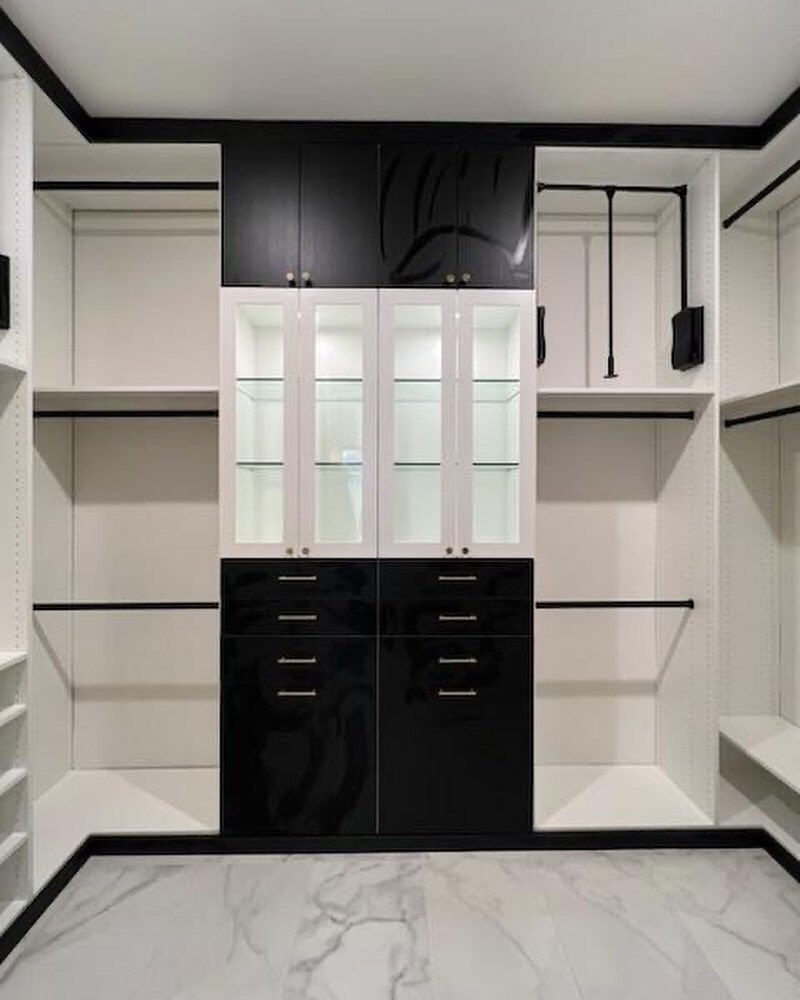 ClosetfactoryHT's tweet photo. Are you wanting to maximize the space in your closets? Call us at (281)355-7676 or visit our website https://t.co/Rs0pQVQx21 to schedule your free consultation today! #customdesigns #closets 
#closetfactoryhouston #customstoragesolution #cabinetry #organized #closetgoals https://t.co/Ea02VSgIry