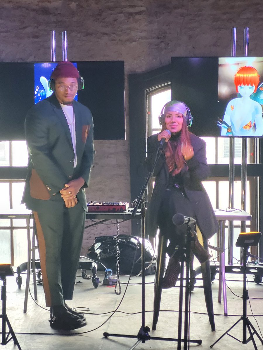 Hexidized tweet media