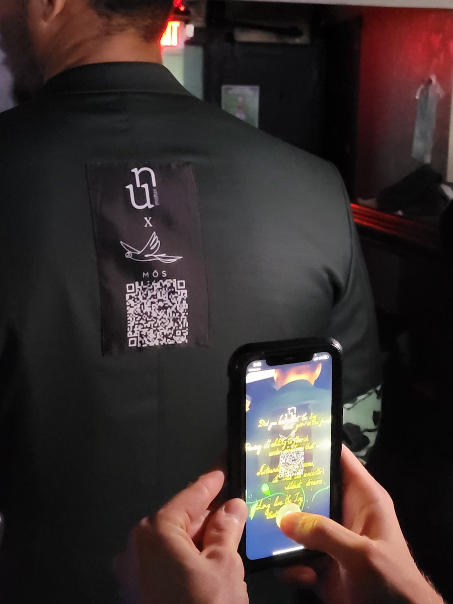 Hexidized tweet media