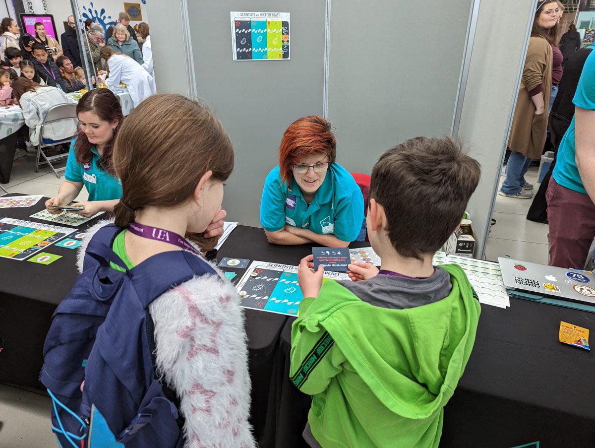 EmmaBeansworth's tweet photo. I had another awesome day volunteering @NorwichSciFest this time with @quadram @LangridgeLab's Testing, Testing 1-2-3 stand.. with a casual lookover at my #WhatIsAScientist. But it was  lovely outreaching with this awesome &amp; supportive group. #proudpostdoc #PublicEngagement https://t.co/Fv2vMRlhm0