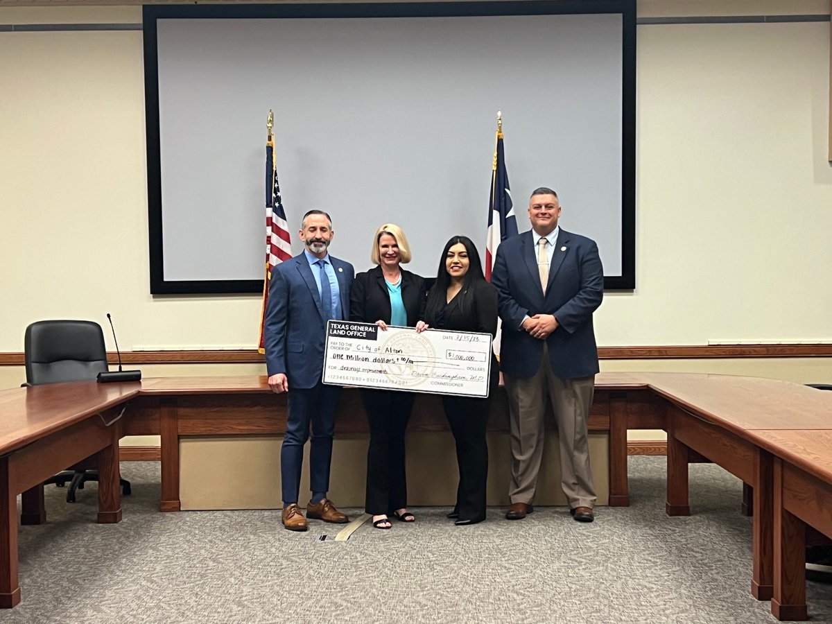 TXGLO's tweet photo. The City of Alton in @HidalgoCounty has been awarded $1 million by the Texas GLO for pavement and drainage improvements to reduce flooding and divert water away from roadways. https://t.co/4ijsjLcipF