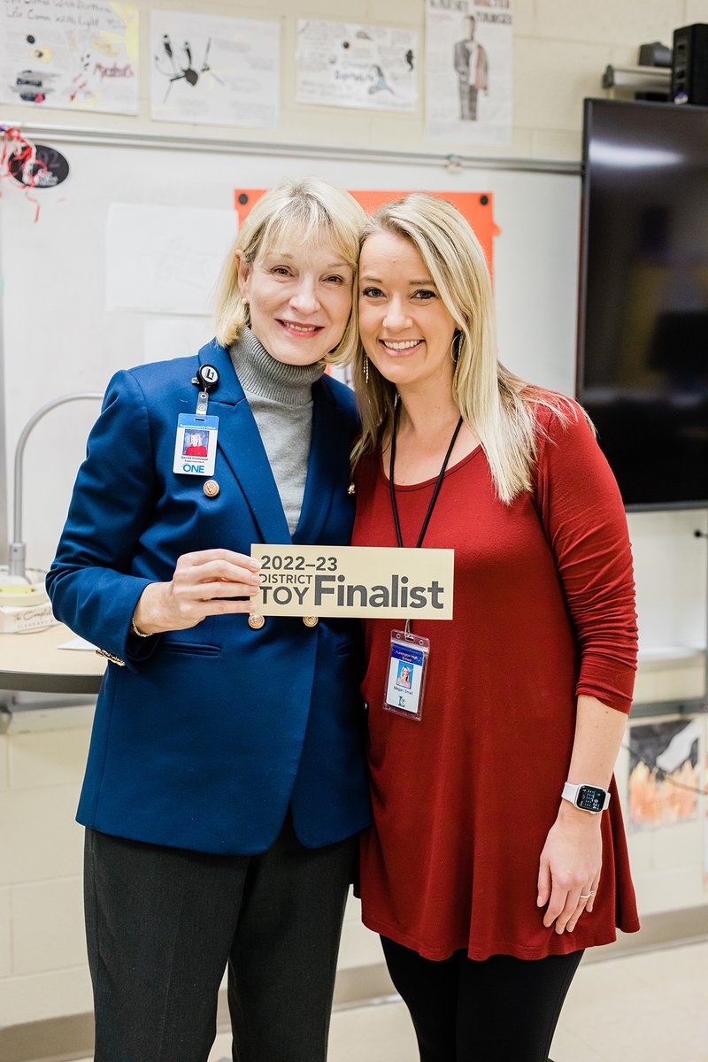 LexingtonOne's tweet photo. Teacher of the Year Spotlight: Introducing Lexington High School English Teacher Megan Small🔦🎉
 
Who will be the next district #Lex1TOY? Find out on the evening of March 30th at the LOPAC at LHS!💐👩‍🏫 https://t.co/iS9tyuvdPX