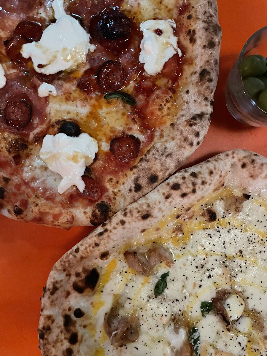 Helen (@helenvwaters) on Twitter photo #AD Got to know <a href="/wearerudyspizza/">Rudy's Neapolitan Pizza</a>’s new spot in <a href="/Brindleyplace/">Brindleyplace</a> this evening - lovely place, delicious food and absolutely delightful staff…as always. I like it there a lot - even more so with specials like the triple pepperoni & almost carbonara 👌🏻👏🏻 #AD Got to know <a href="/wearerudyspizza/">Rudy's Neapolitan Pizza</a>’s new spot in <a href="/Brindleyplace/">Brindleyplace</a> this evening - lovely place, delicious food and absolutely delightful staff…as always. I like it there a lot - even more so with specials like the triple pepperoni & almost carbonara 👌🏻👏🏻
