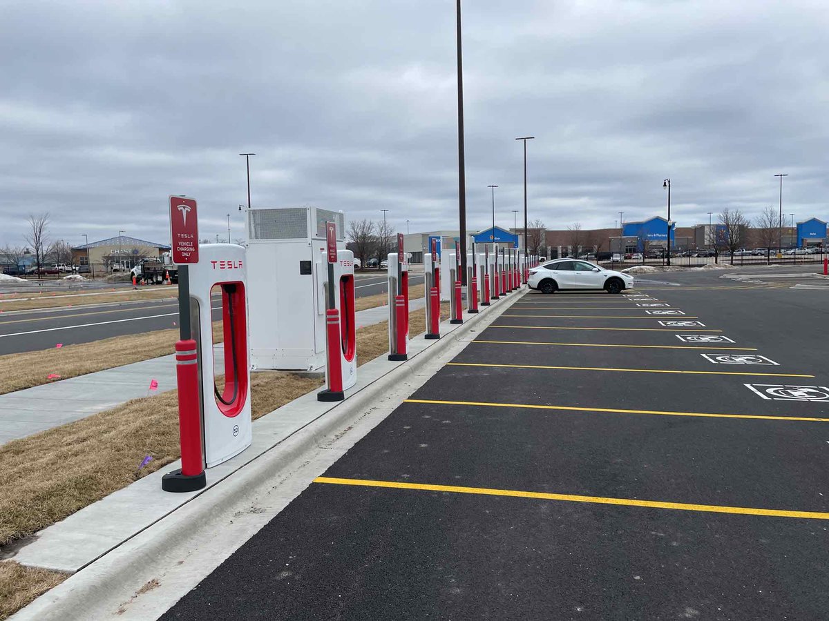 Tesla Charging on Twitter "New Tesla Supercharger Waukegan, IL (20