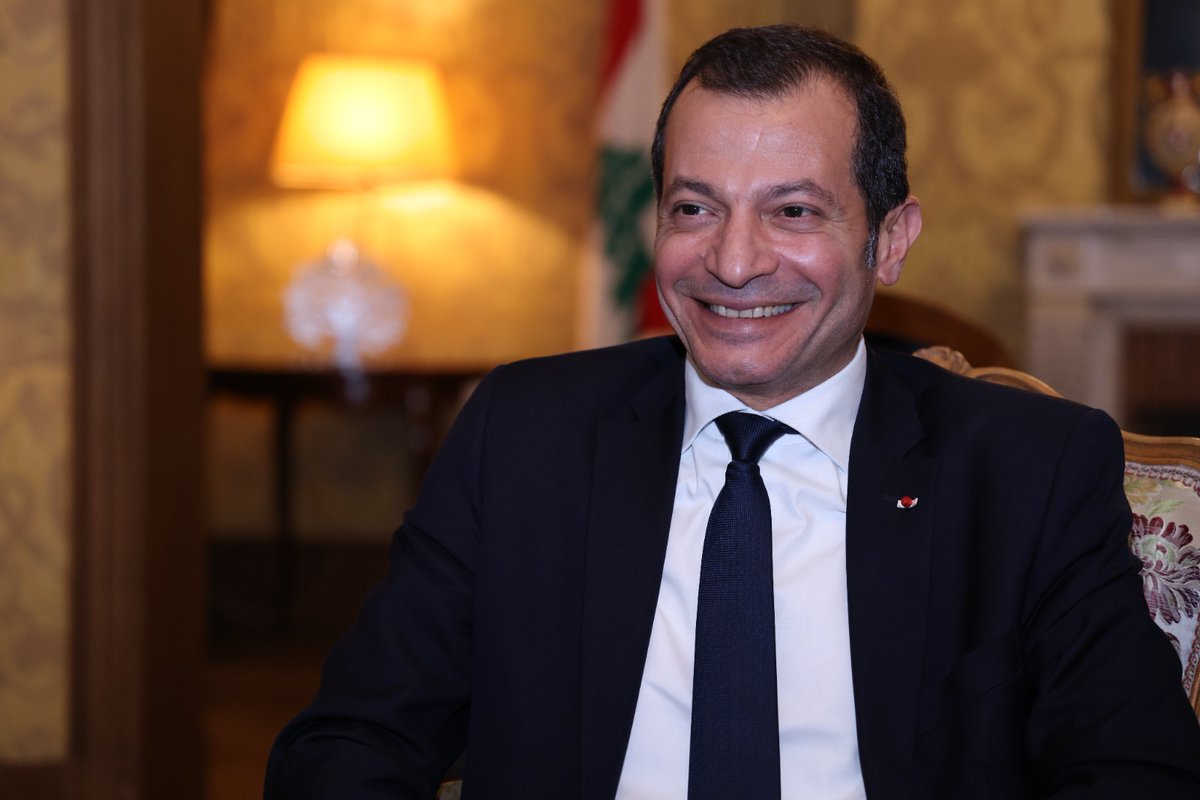 السفير اللبناني في فرنسا رامي عدوان لـ #ضروري_نحكي": فرنسا قلبها على لبنان وهي ترى الوضع المتدهور الذي يزداد سوءا