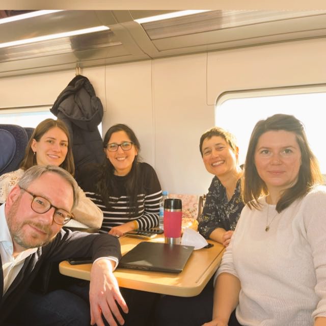 Janineschn01's tweet photo. @MunSecConf here we come 🙋🏻‍♀️ Team @Der_BDI unterwegs nach München 🥨 https://t.co/MOcbgX9wdJ