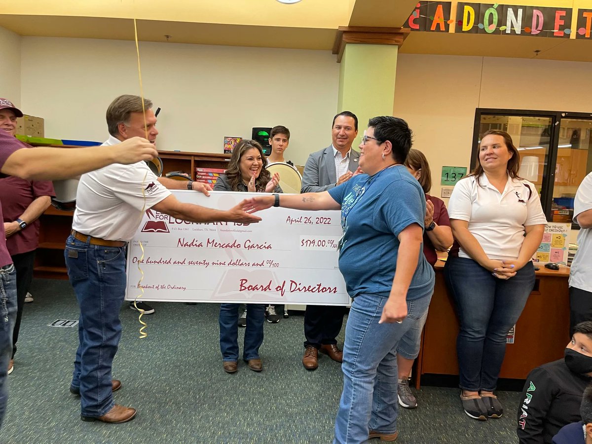 LockhartISD's tweet image. Reminder that applications are OPEN for @foundation4lisd&apos;s innovative grant program!

Apply by 4:00 p.m. THIS FRIDAY!

Up to $2k awarded to individual teachers/staff
Up to $4k awarded to teams/departments

➡️ APPLY: buff.ly/3vCLqUl 
MORE INFO: buff.ly/3X2im4r