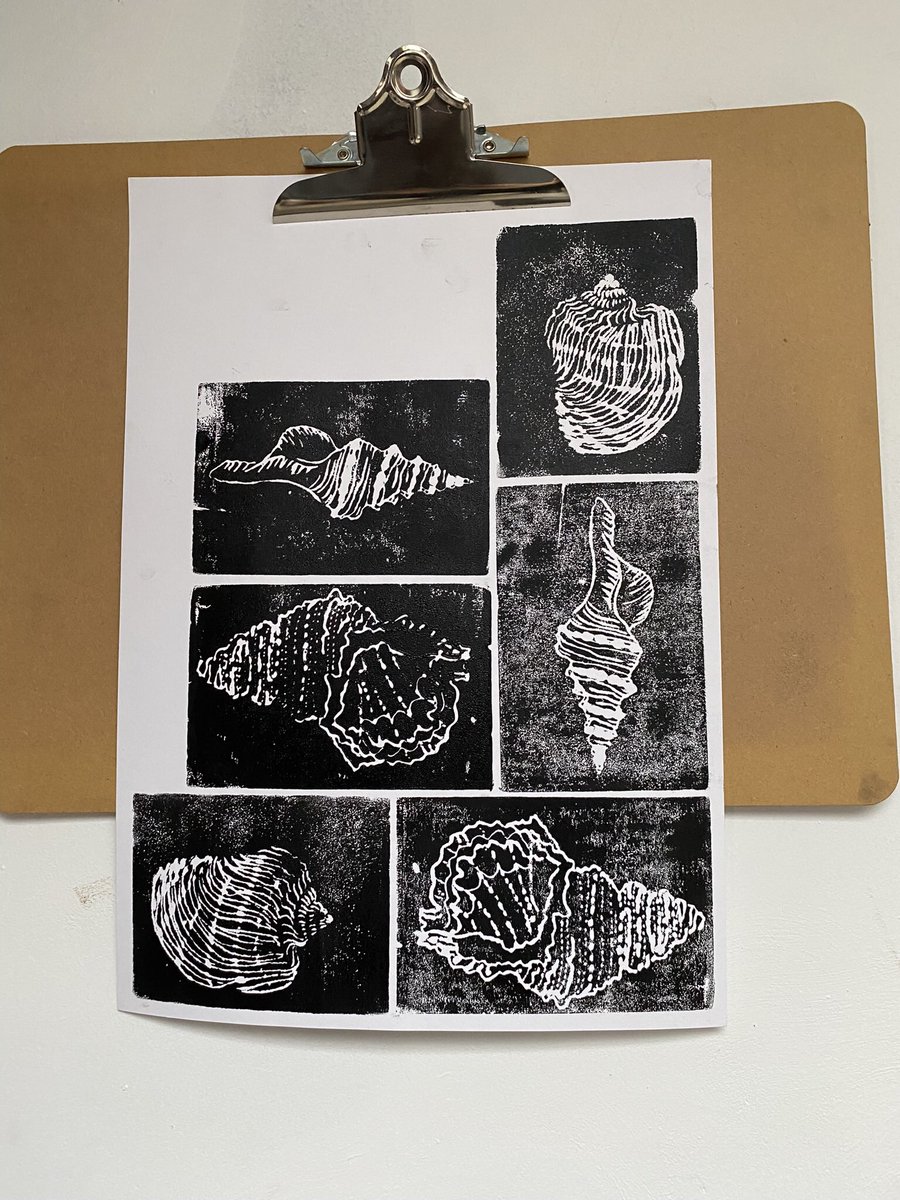 Dianadraws's tweet photo. Experimenting with printing today for my workshops this week
#shell #polystyrene #print #drawing https://t.co/H2GYhBBsva