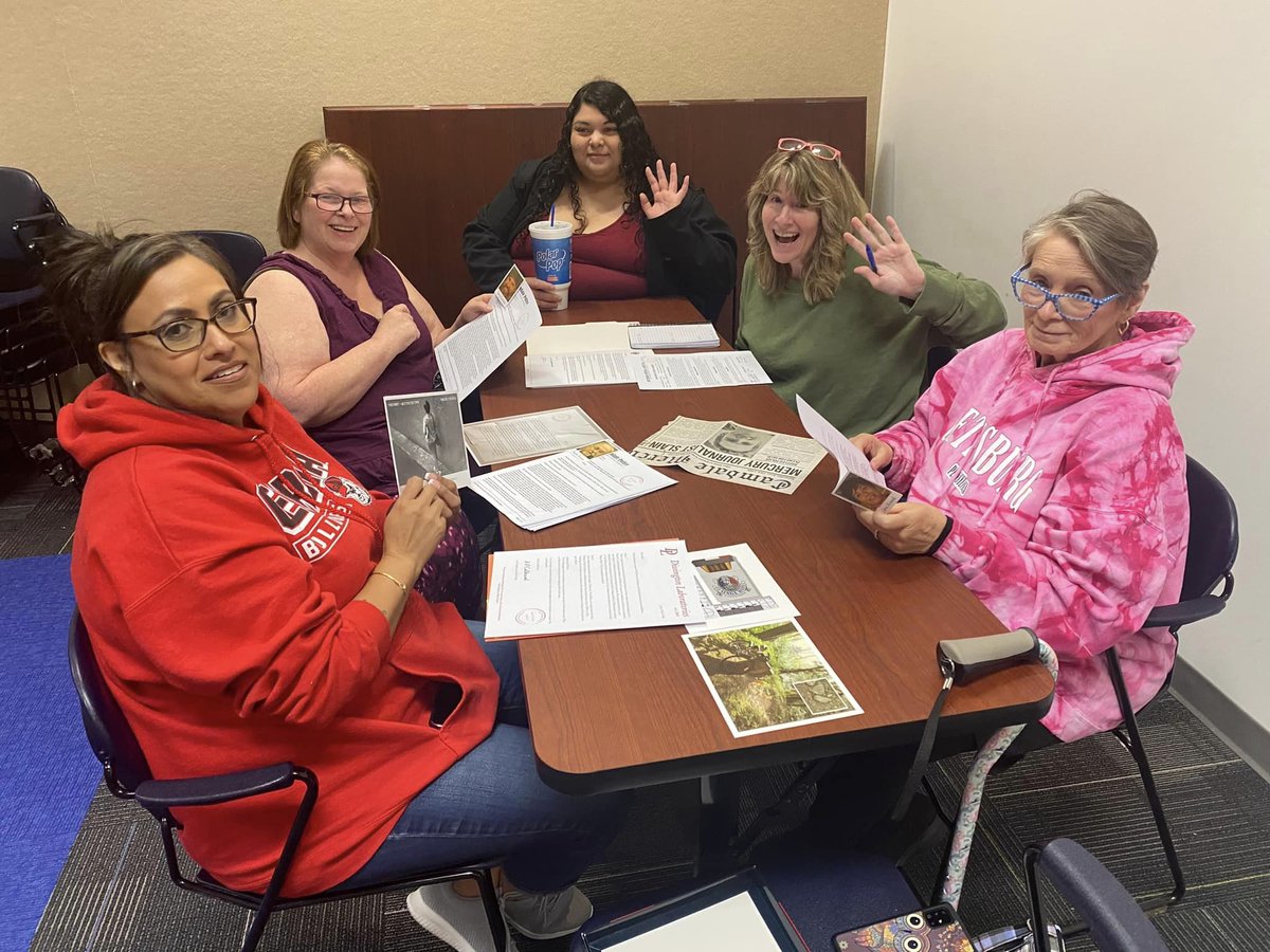 okrlslibraries's tweet photo. Our Waycross-Ware Public Library celebrated Valentine's Day by solving a cold case! ❤️🔪 https://t.co/YjA695MDCC