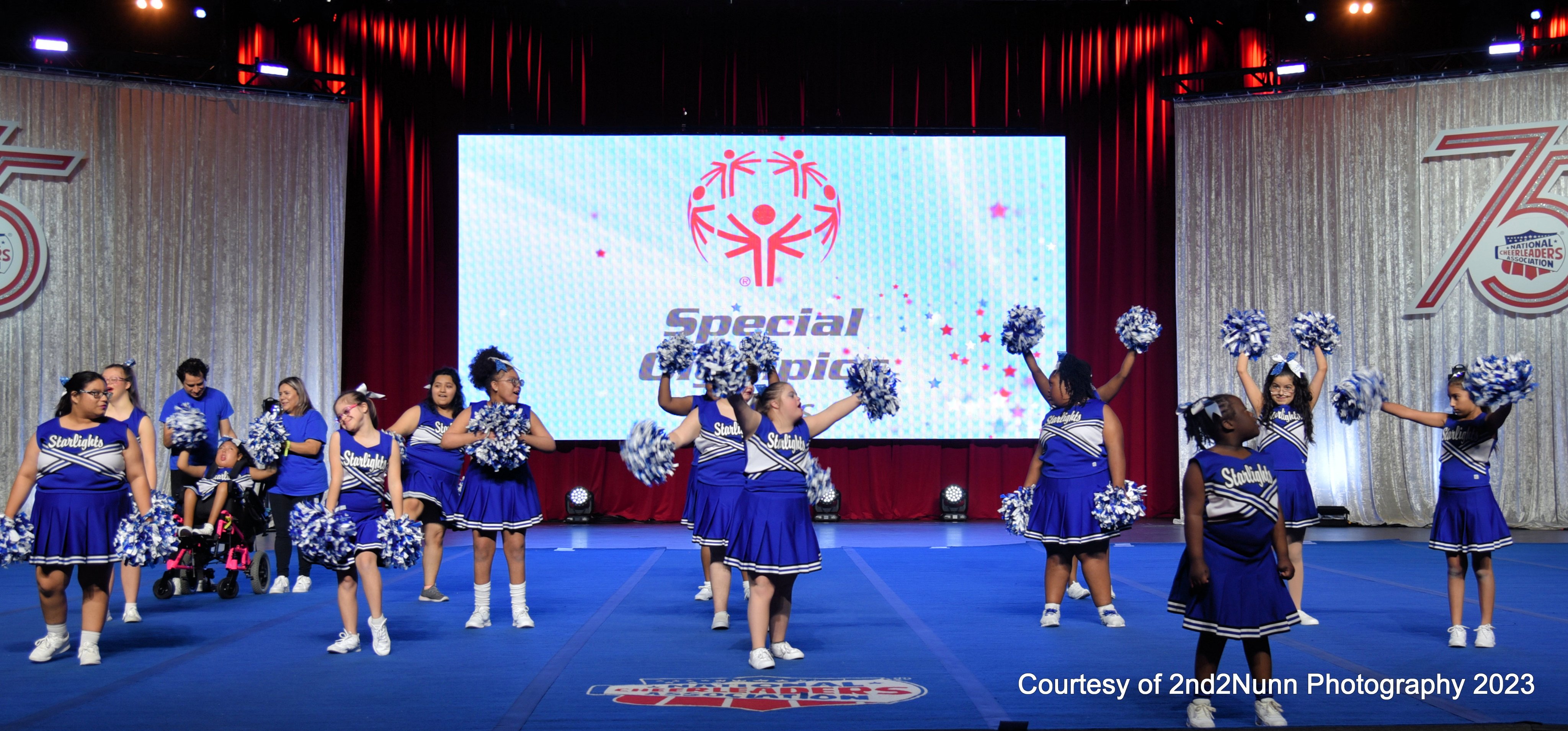 Mesquite ISD on Twitter "Check out this MISD cheerleading squad that