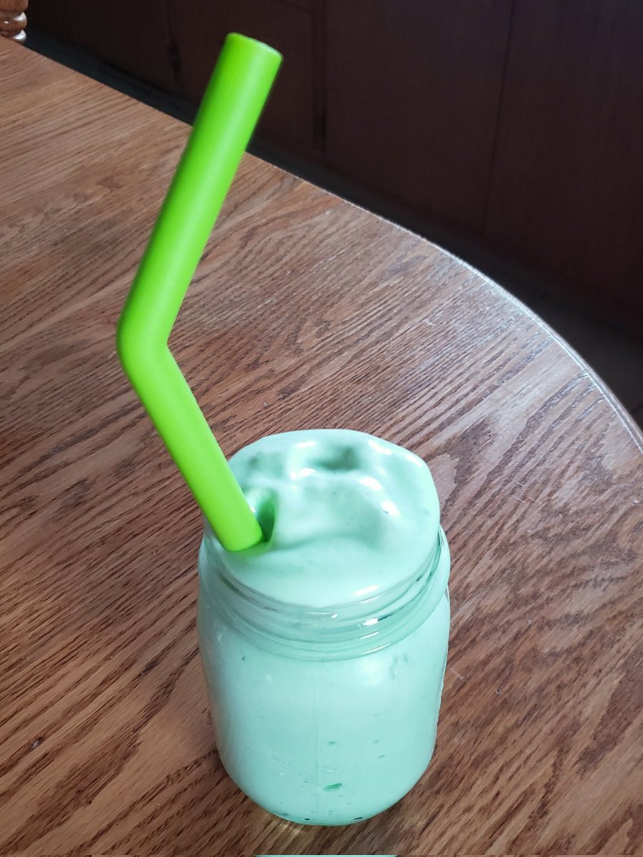 Jake 🦕 Read Rentry On Twitter Shamrock Shake Dupe With A Giant 