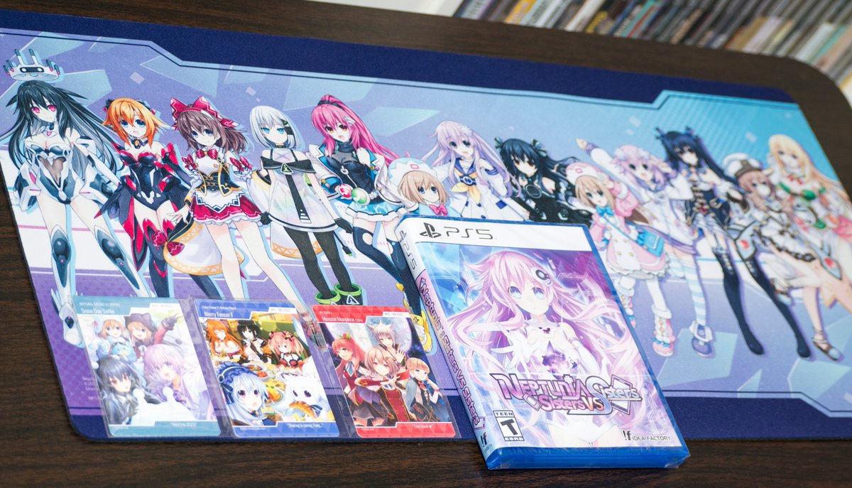 NostalgicDan's tweet photo. Recent LE's! First we have Labyrinth of Galleria: The Moon Society. The second game in the mature dungeon crawl "Labyrinth" series from NIS. Next we have Neptunia: Sisters VS Sisters. A new action rpg spinoff starring the cpu candidates. The LE set also included a large mousepad. https://t.co/AyKtEaKkXo