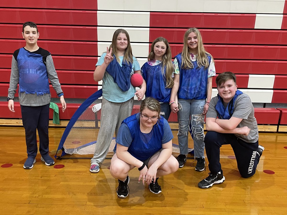 KishHealth_PE's tweet photo. @SCMSDragons Unified Sports class just finished up an intense unit of Team Handball.  #fearless #fireupcreek https://t.co/LRDYUHm6WB