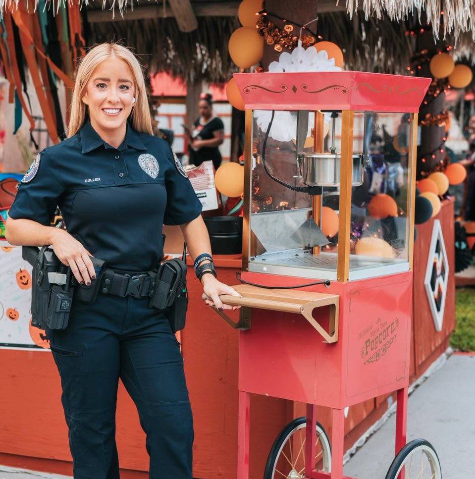 ChiefPandolfi's tweet photo. Today, we honor the brave men and women who serve as School Resource Officers, keeping our schools safe and our communities strong. Thank you for your dedication and service! #NationalSchoolResourceOfficerDay #SRODay #SchoolSafety #CommunityStrong #miccosukeepolice https://t.co/38RmOzsZmY