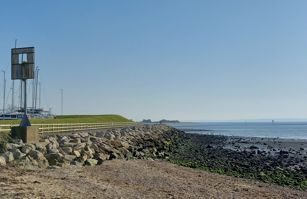 BobMockford's tweet photo. Hamble Point on Wednesday. #Hamble #HamblePoint #HambleShore #SouthamptonWater https://t.co/S12tg85RKm