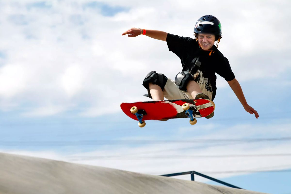 MrMiscabbage's tweet photo. I was a skater boi, I said see ya later boi ;) https://t.co/hRyYYbEom6