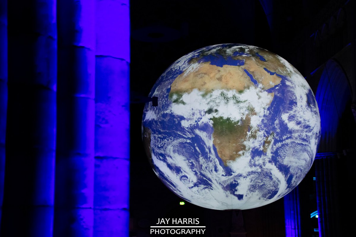 JayHarrisPhoto1's tweet image. 𝙶𝙰𝙸𝙰 by 𝙻𝚄𝙺𝙴 𝙹𝙴𝚁𝚁𝙰𝙼 at @ExeterCathedral 

#exeter #exetercathedral #gaia #lukejerram #earth