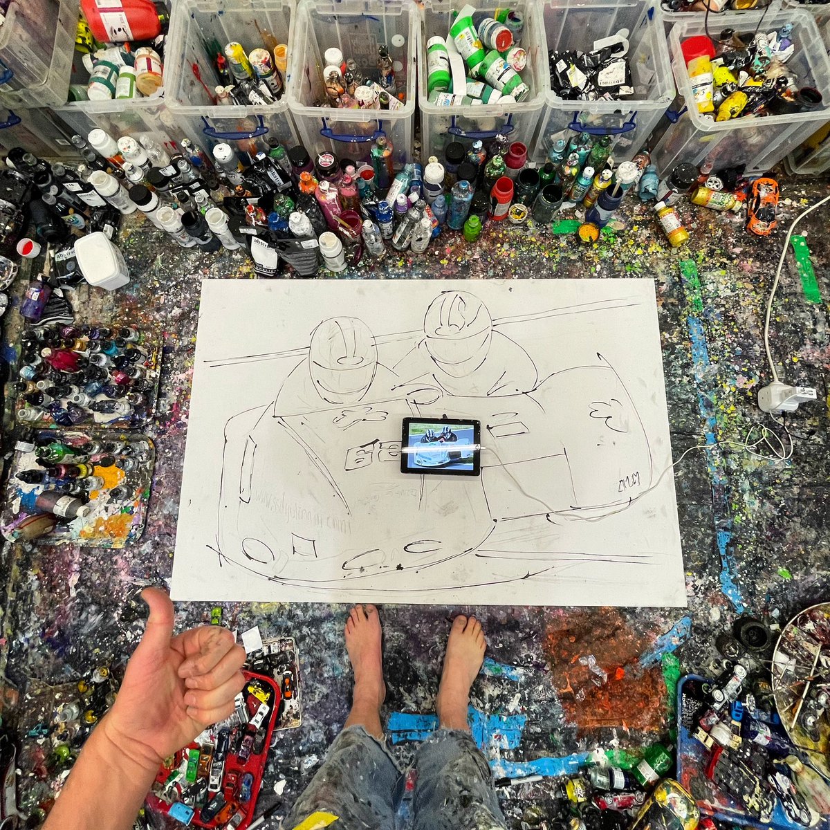 Popbangcolour's tweet photo. Time to get the idea of not being able to create this tricky painting out of my head. 🚗🎨
C’mon Cook, you create #Paintwithcars artworks too - crack on. #monkeyoffmyback https://t.co/DT8gl41h8s