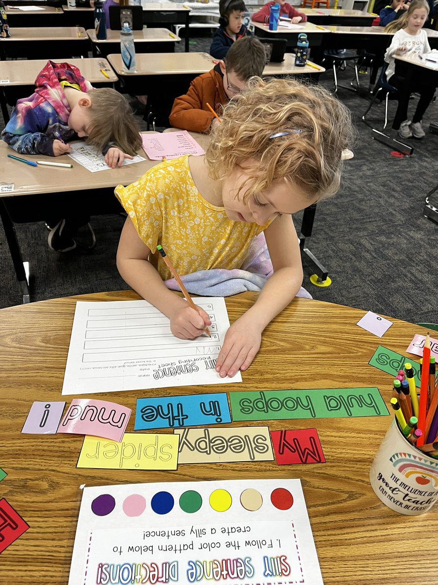 JMaynus's tweet photo. We are giggling at the silly sentences we made today during reading centers! @ConverseElem https://t.co/gf9BqctNpz