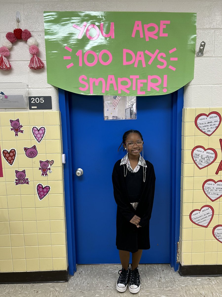 Happy 100th day! <a href="/RBWTinyTigers/">RBWTinyTigers</a> <a href="/cpschoolsva/">𝘾𝙝𝙚𝙨𝙖𝙥𝙚𝙖𝙠𝙚 𝙋𝙪𝙗𝙡𝙞𝙘 𝙎𝙘𝙝𝙤𝙤𝙡𝙨</a>