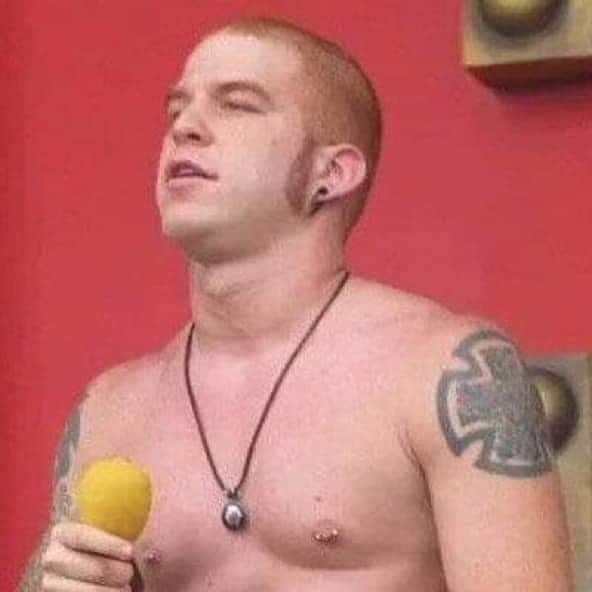 #Omuzunda 
#hac taşıyanın yüreğinde #hilal mi arıyorsunuz...!