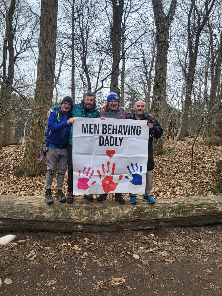 MEN BEHAVING DADLY❤ tweet media