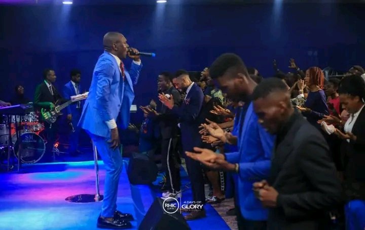 RhicGlobal's tweet photo. Memories of 4DG 2023 continually dwell in our hearts
Moments we just can't get over
The Testimonies are rolling in in their numbers
#RHIC #RhicGlobal #AnotherLevel #4DG #theblessings #Overflow2023 https://t.co/moIkJn4iES