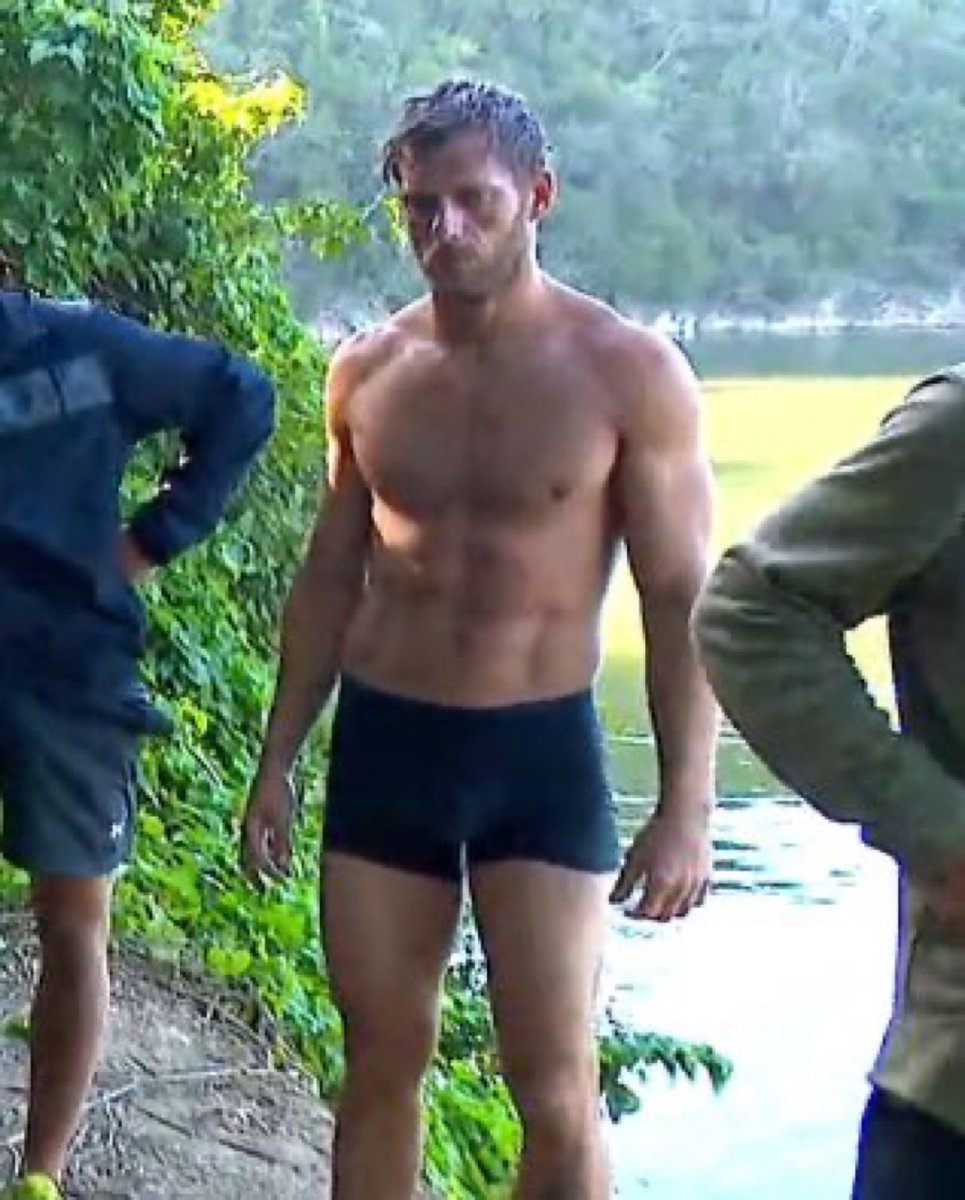 fmichaelcy18's tweet photo. #survivorGR
αυτός τι φάση (?) 🤷‍♀️🤣🤣🤣 https://t.co/VX46kfwld3