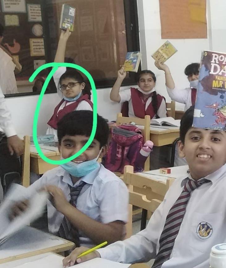 hudashahh's tweet photo. This kid has taken her life, i don’t have words to describe the pain , the grief one can experience. 
11 or 12 years old child … 
Autopsy reports are telling something else. 
Momina bachay I’m sorry for what you went through.
We are disgusted as a society! 
#RIPMomina https://t.co/35Nv8pxTKU