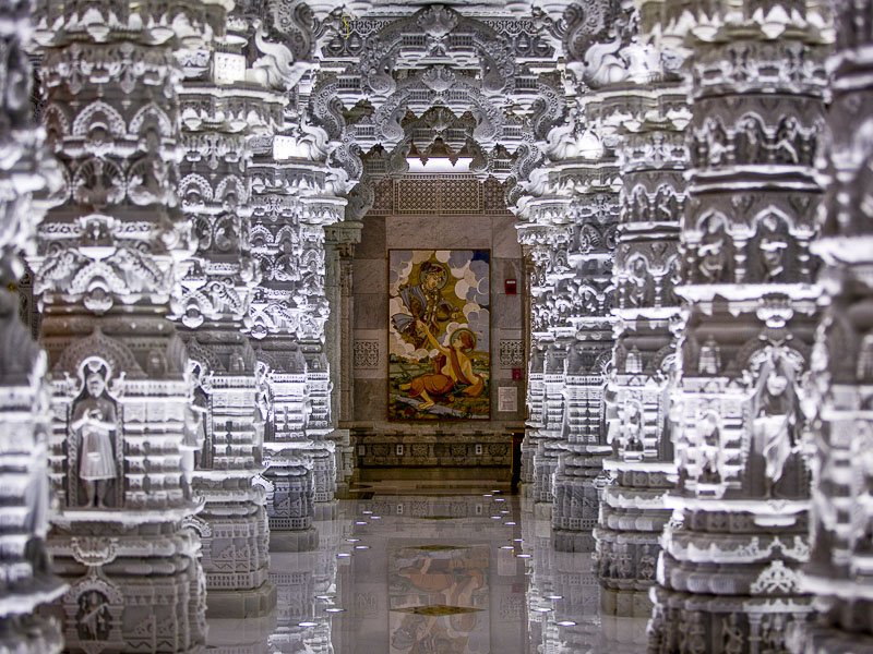 freemediaindia's tweet photo. Inaugurated in 2014, the temple boasts intricate carvings, stone pillars, domes, and ceilings, and is located within proximity of Newark International Airport. The temple is a cultural treasure and beacon of understanding for people of all backgrounds.
#SidharthShukla #ElonMusk https://t.co/TmXEes3oNS
