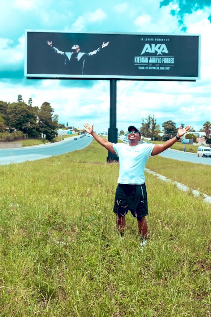 BrianNsimbi's tweet photo. #LongLiveSupaMega #RIPKiernan I would like to thank the @akaworldwide  Family for permitting Nsimbiprintmedia to carry out this Tribute to AKA it was an honor, love and light to the Forbes Family ❤️ https://t.co/lkDn6Vqkrv