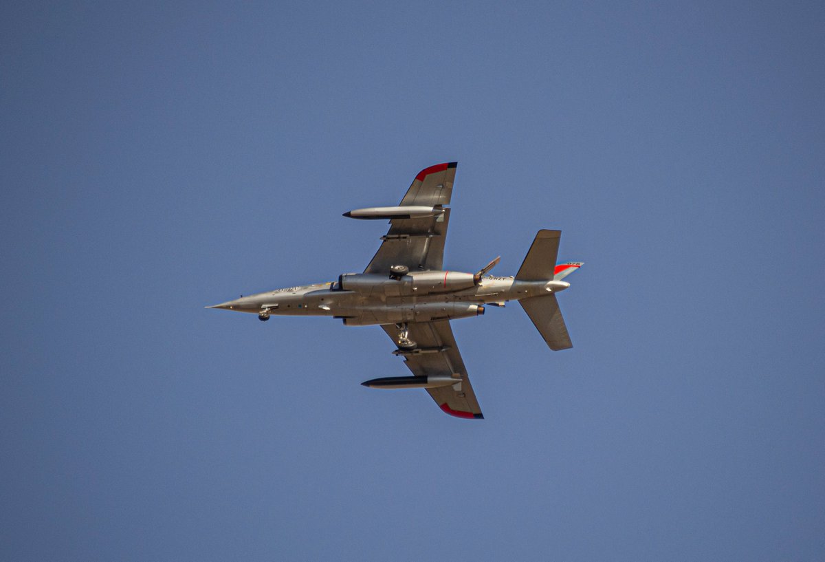 volgowrath's tweet image. 🇨🇦@topaces Alpha Jets C-GWZY &amp;amp; C-GUTO flying as CHETA61/2
#milair #planespotting #aviation