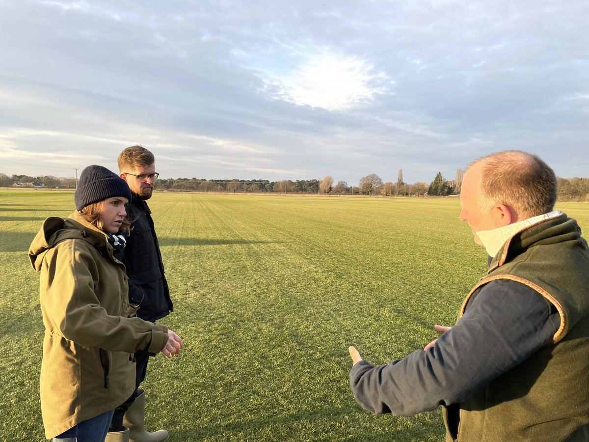roseannebat's tweet photo. @MeatLinc @cattlefinishers Thank you for a great tour of your farms. Showing us how you and your neighbours work together to create sustainable farming systems that work @TheAHDB @Tim_J_Rycroft @WillJAgri @SamCharlton18 https://t.co/3gegxHP7Fk