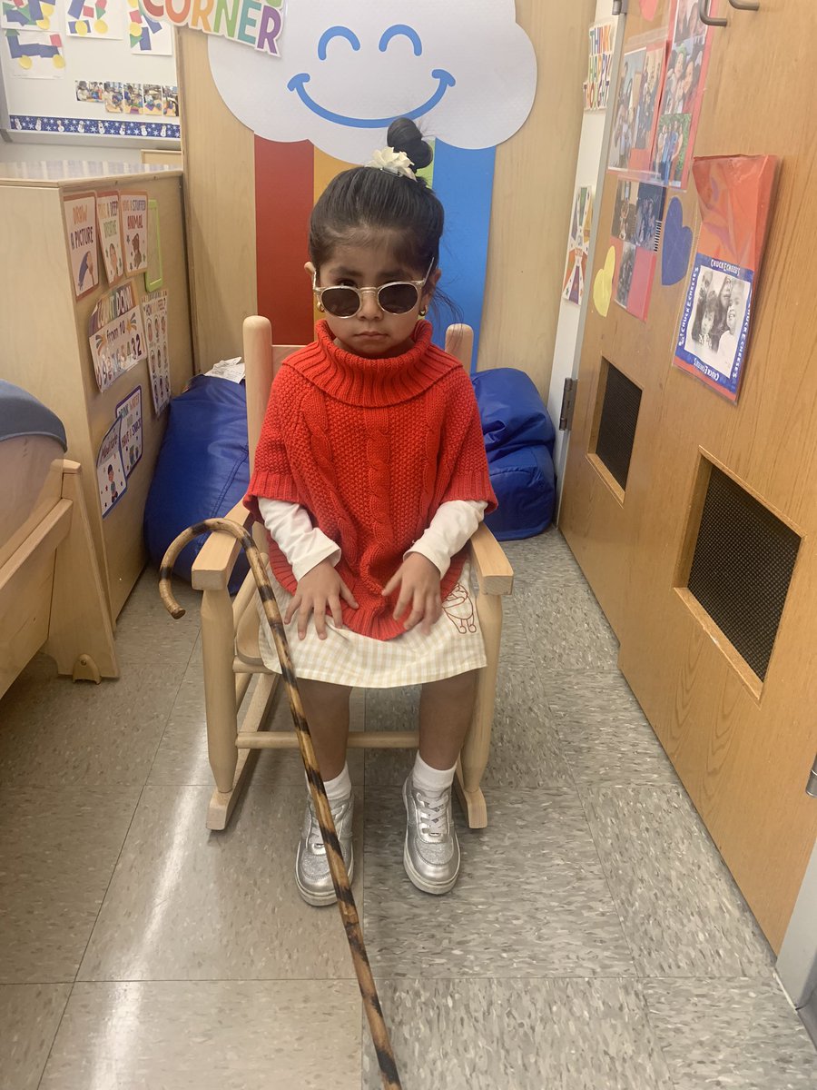 Mrs. Tillotson tweet media