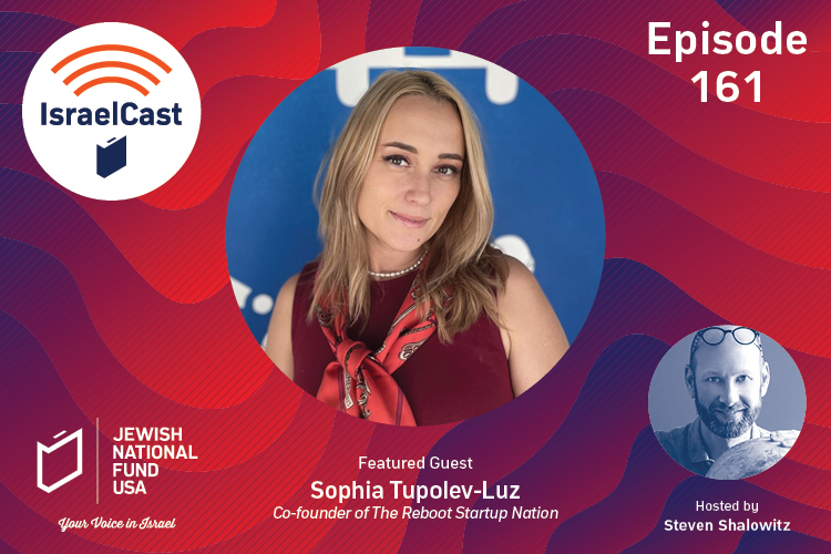 JNFUSA's tweet photo. "It grew like wildfire!" From helping a few friends to supporting 15K displaced immigrants seeking tech jobs, hear @SophiaTupolev share the origins of The Reboot Startup Nation with our host @stevenshalowitz on https://t.co/lUUBmcYdu0
#IsraelCast #PoweredByJNF https://t.co/y2Z5YeX5Dn