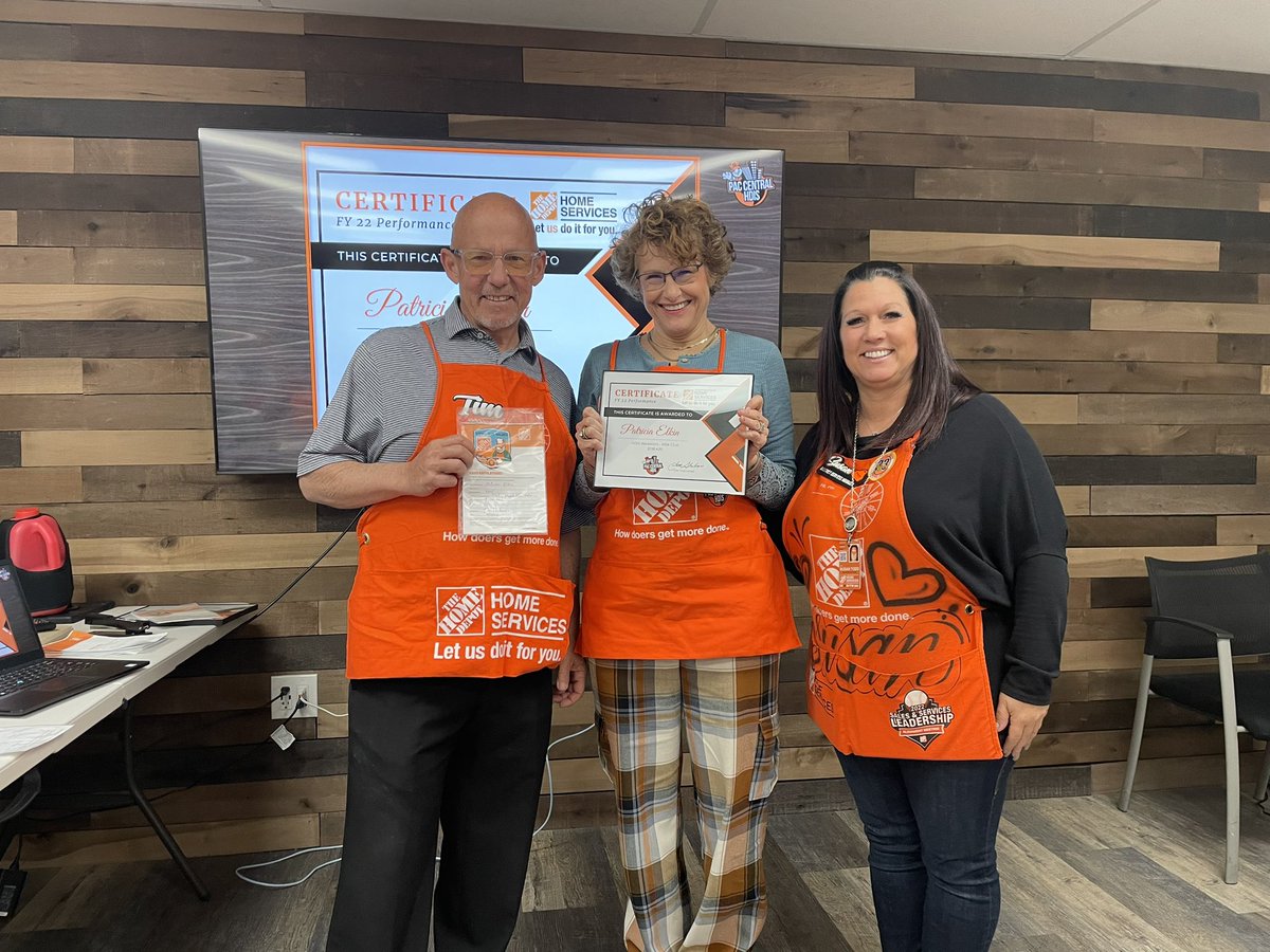 First Annual HDIS Rockstar Award Ceremony <a href="/luvnzak1/">Susan Todd</a> <a href="/George_D_THD/">George Delgado</a> <a href="/THDYuda/">Yuda Arbeli</a>