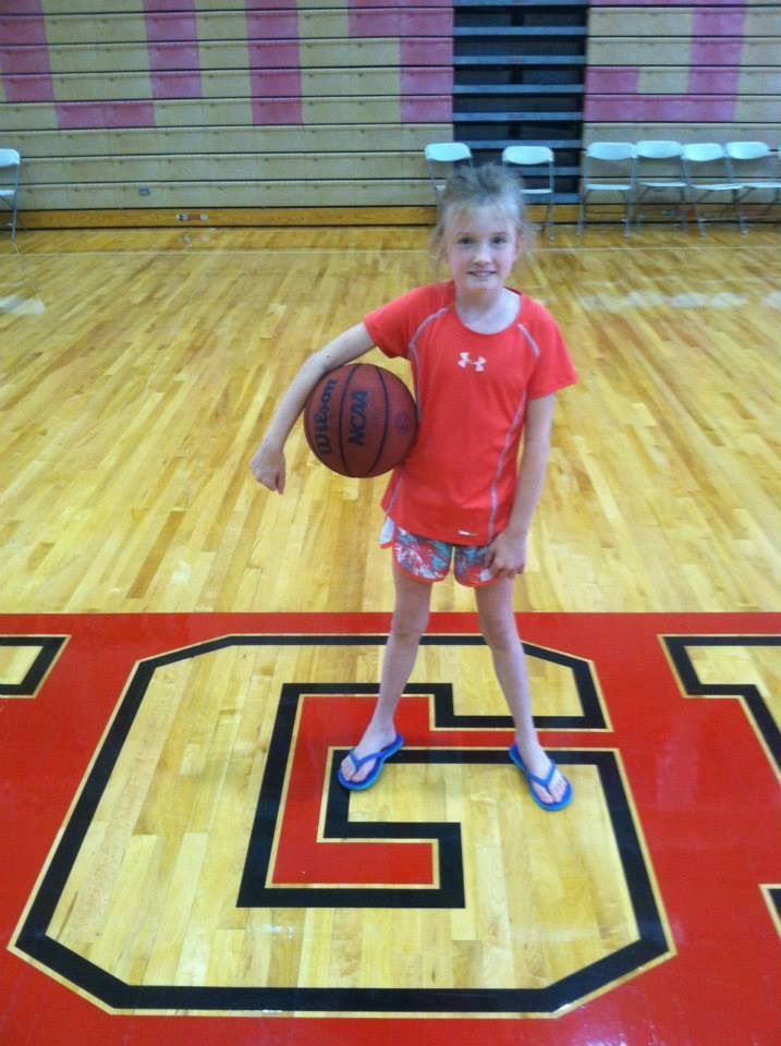 WAHSLadyDragons's tweet photo. Senior Night = GG Night for us!
Come support our only senior, Gracie Ruhlman, in her last home game! 
📅 Thursday, February 16th
🆚 Conneaut
📍 at Warren Area HS
⌚️ JV - 6, Varsity - 7:15
#family #LadyDragonPride #BusinessAsUsual https://t.co/NmZR34Cujs