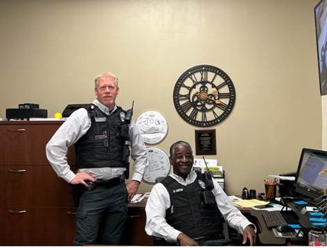 It' National SRO Day!!
Thank you Officer Luper and Officer Neumann for protecting our students and staff each day.  We appreciate you both and hope you enjoy your day.